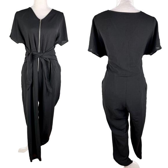 Polagram Jumpsuit Black Medium Short Sleeve Front Zipper V-Neck Tie - Picture 2 of 13